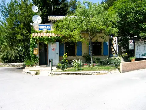 Camping des Collines de la Malle