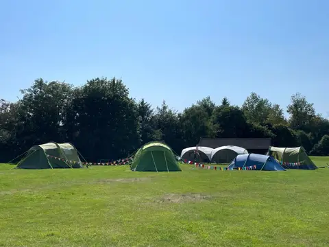 Herons Wey Campsite