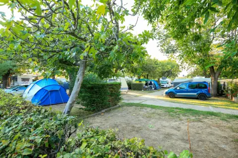 Camping Les Pruniers