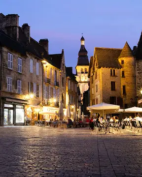 Les Cinq Châteaux