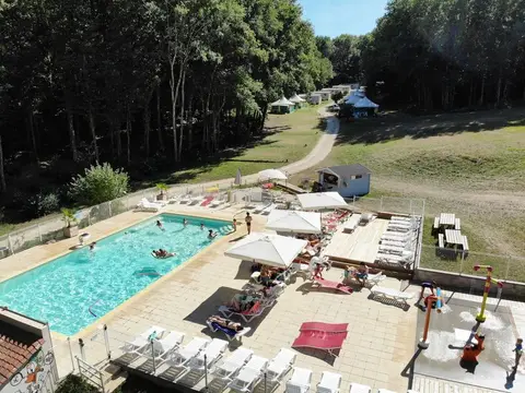 Camping Domaine de Corneuil