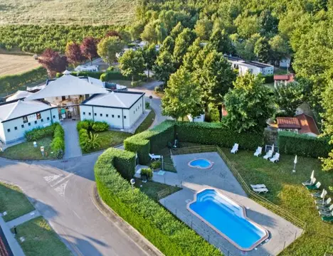 Alba Village