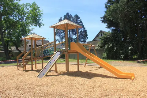 Camping & Espace Loisirs Pierre Soismier