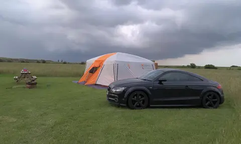 Thames View Camping