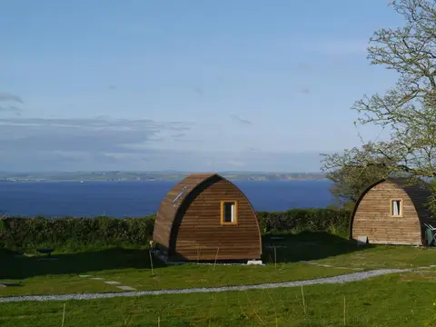 Wigwam Glamping Cabins