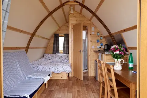 Wigwam Glamping Cabins