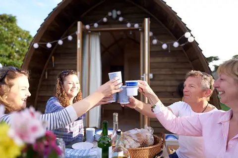 Wigwam Glamping Cabins