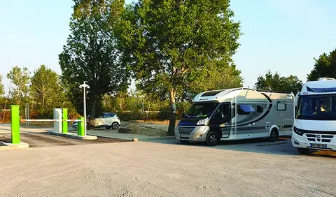 Camping-Car Park Aramon