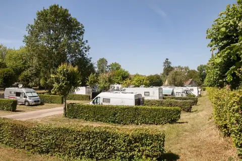 Aire de Camping-Car Courville