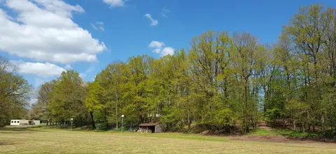 Aire de camping-cars à Fontaine-Simon