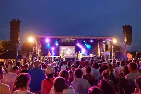 Aire de Camping Car de la Rabalette