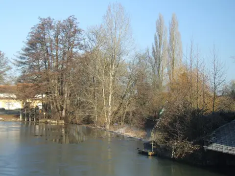 La Neuve-Lyre - Camping de la Risle