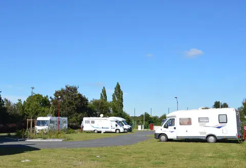 Aire Camping-cars Villers-Bocage