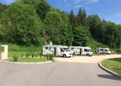 Aire de camping car Chalmazel - Jeansagnière