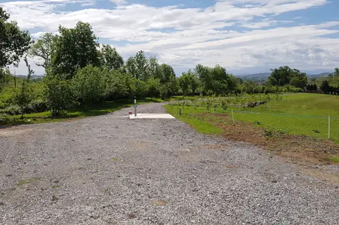 Aire de camping-car de la ferme Mignaburia