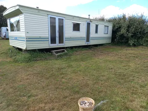 Camping du Château de Bélon