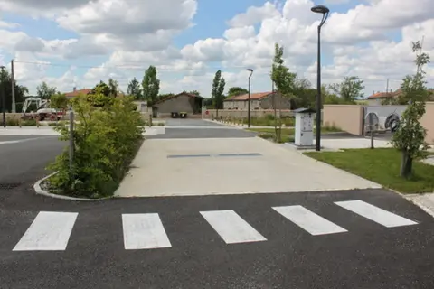 Aire Camping-car Salles-de-Villefagnan