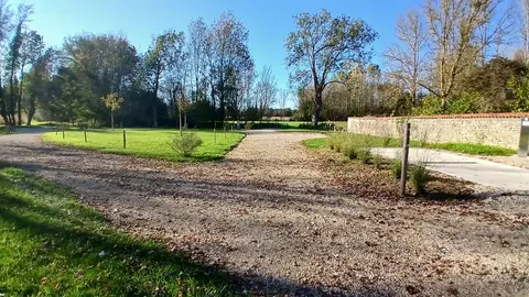 Aire Camping-car Villognon La Fontaine