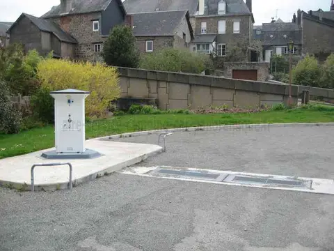 Aire La Poste - Lassay-les-Châteaux