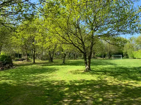 Chequers Caravan Park
