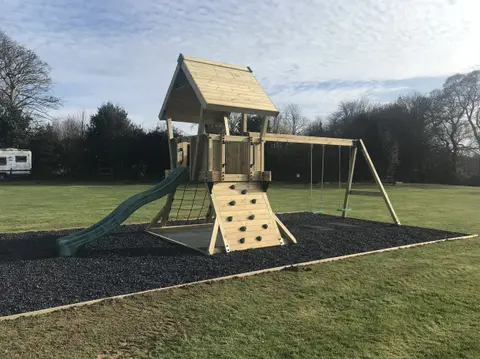 Chequers Caravan Park