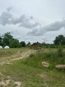 Gadabout Hostel & Camp