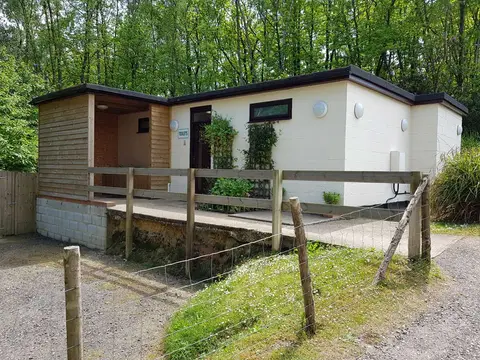 Senlac Wood Caravan & Camping