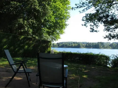 Camping Plage des Settons