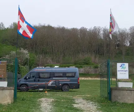 Area Camper Val di Treu