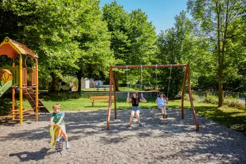 Camping le Lustou