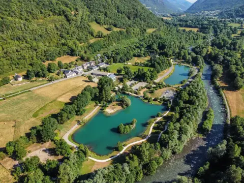 Camping le Lustou