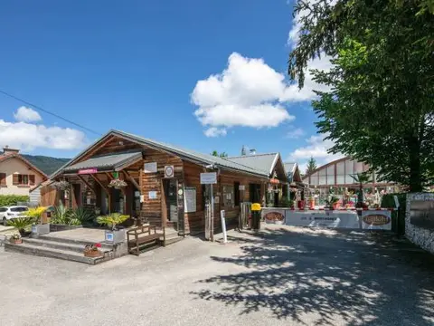 Camping Les 4 Montagnes