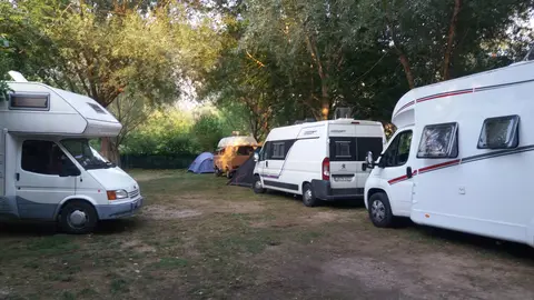 River camp Bara