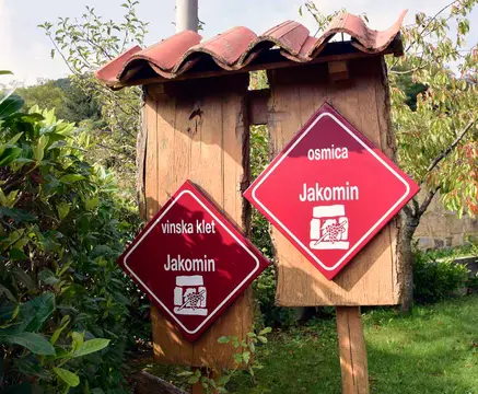 Camping Kmetija Jakomin