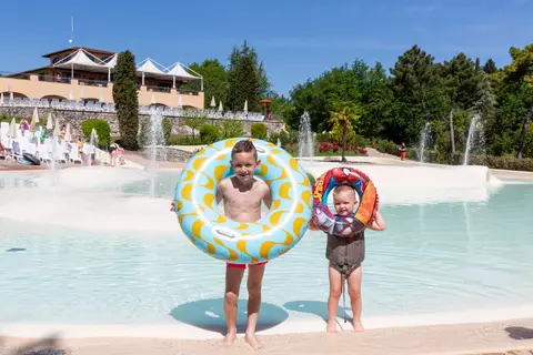 Camping Norcenni Girasole
