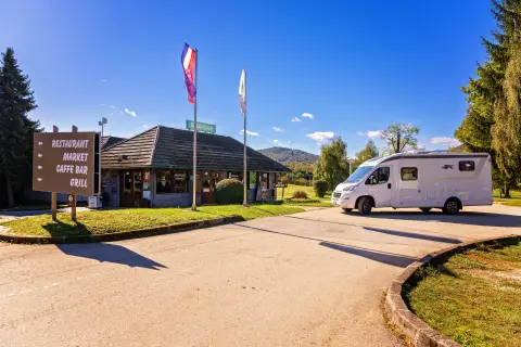 Kamp Korana