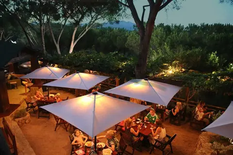 Camping & Bungalows Porto Sosàlinos