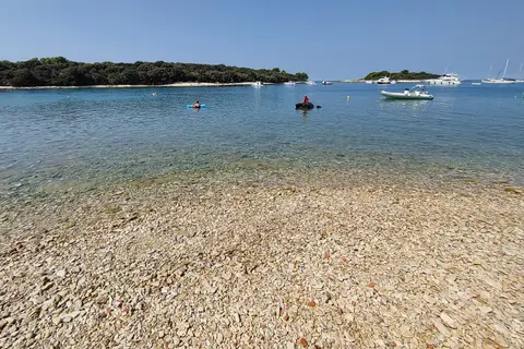 Kamp Grand Veles
