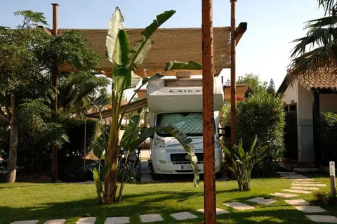 Camping Scarabeo