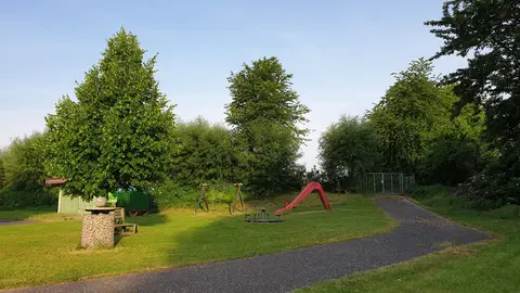 Wohnmobilstellplatz am Sportgelände Feldkahl