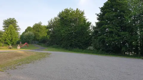 Wohnmobilstellplatz am Sportgelände Feldkahl