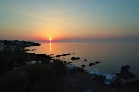 Camping Jonio
