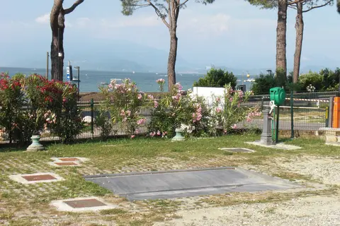 La Spiaggia Area Sosta Camper
