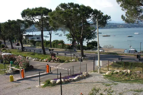 La Spiaggia Area Sosta Camper