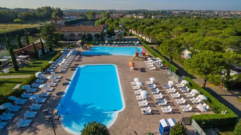 Del Garda Village