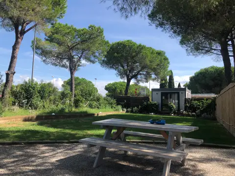 Camping i Melograni