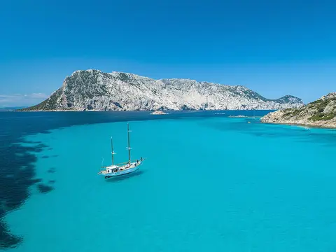 Camping Tavolara
