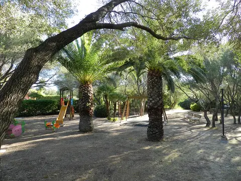 Camping Tavolara