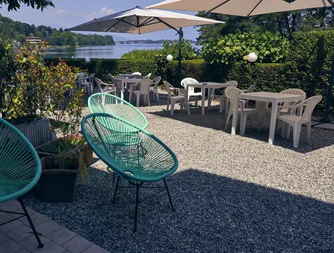 Camping Lago di Monate