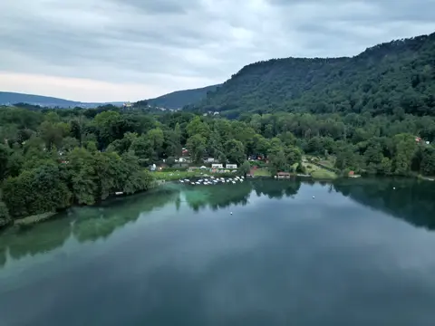 Camping Lago di Monate